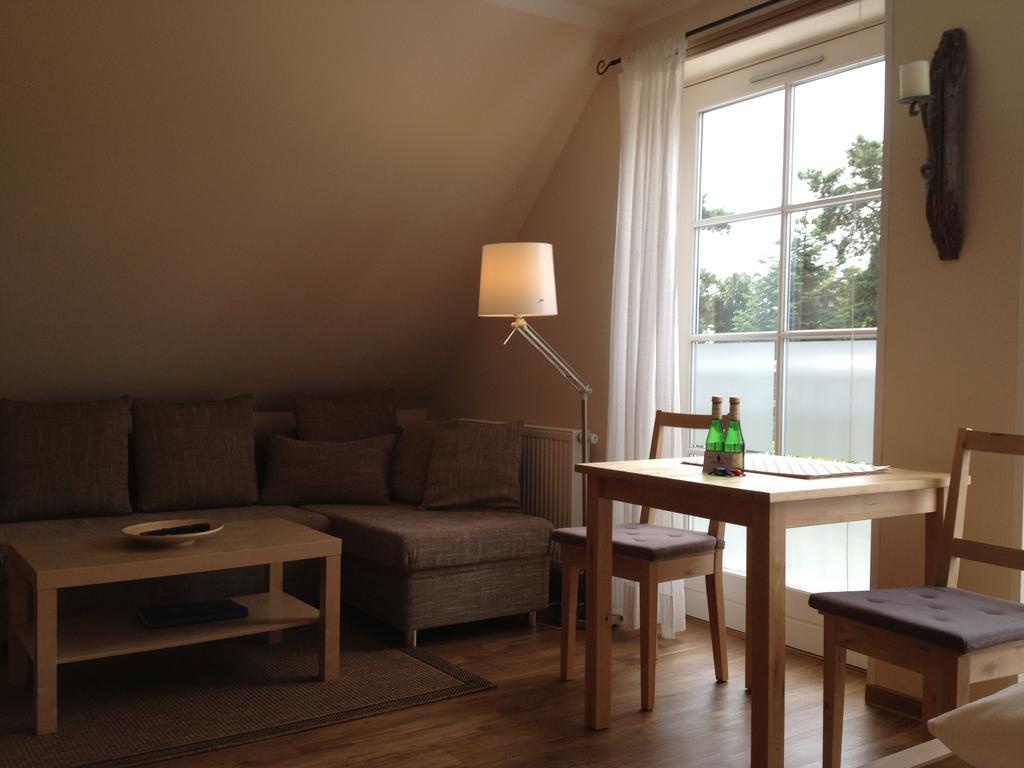 Haus Stoertebeker Appartements - Hotel Garni, Seebad Lubmin Cameră foto