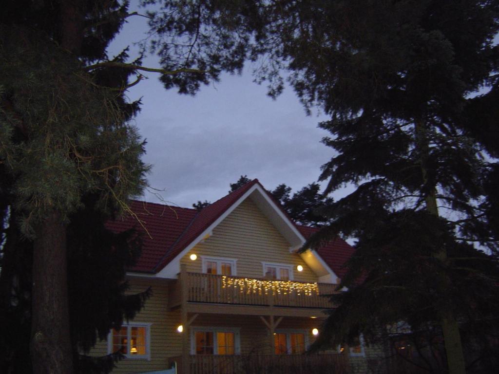 Haus Stoertebeker Appartements - Hotel Garni, Seebad Lubmin Exterior foto