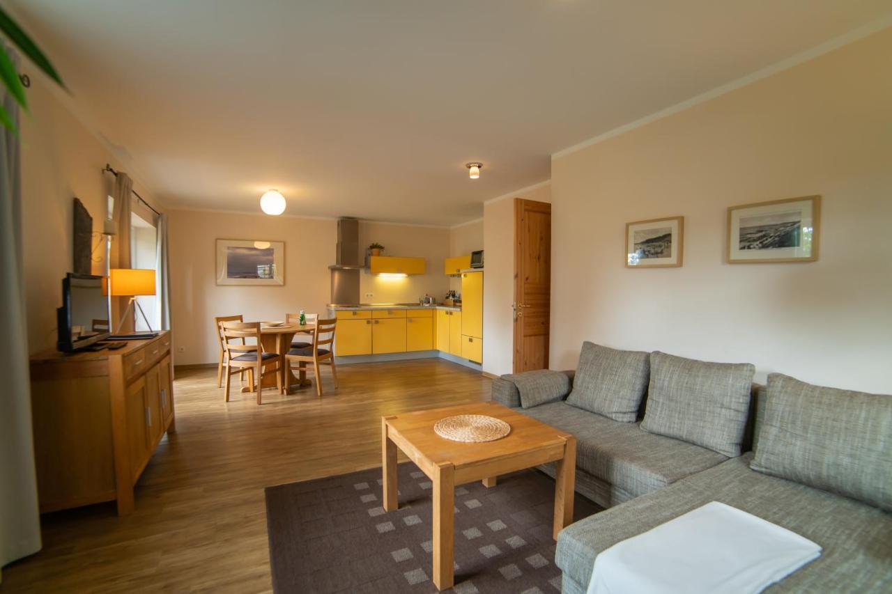 Haus Stoertebeker Appartements - Hotel Garni, Seebad Lubmin Exterior foto